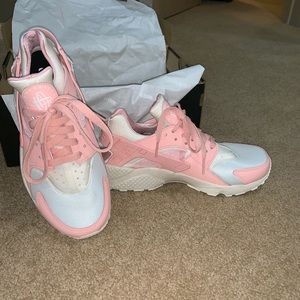 Nike shoes